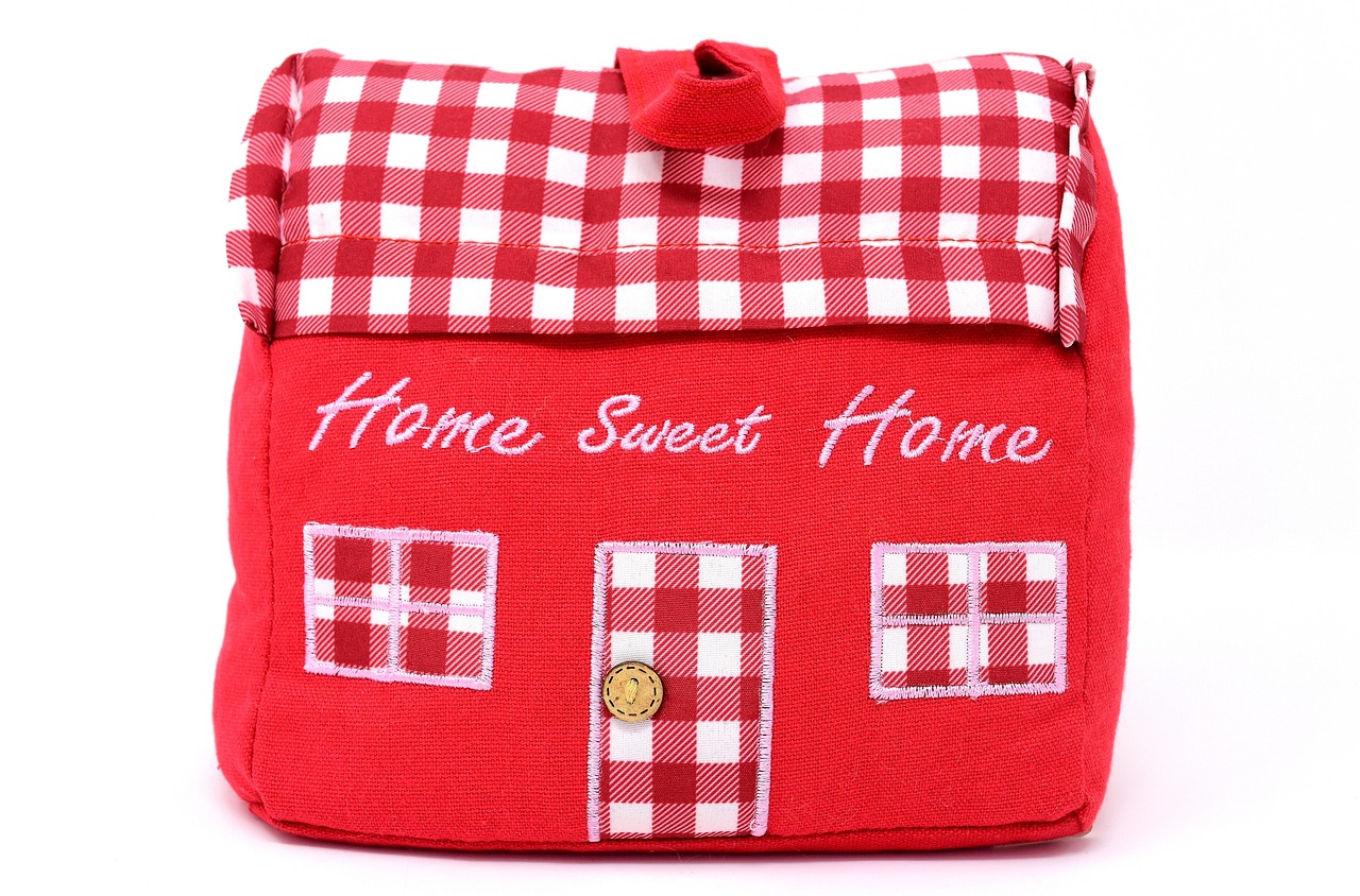 Home sweet home, at home, door stopper — The Countertop Trends Defining Modern Kitchens