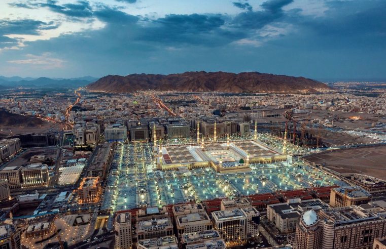 Houthis threaten Saudi Aramco